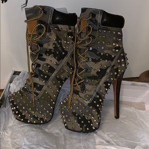 Zigi Girl platform shoes